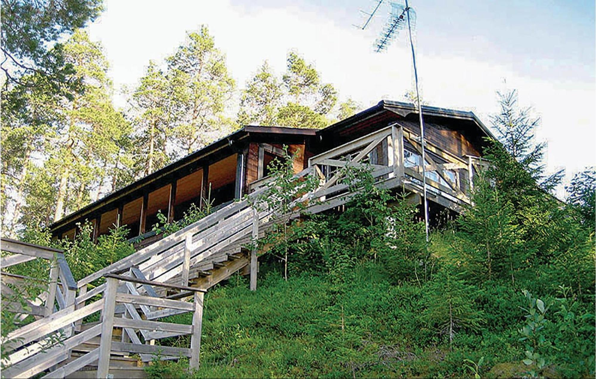 Gorgeous Home In Kaelarne With House Sea View Ovsjobyn Exterior photo